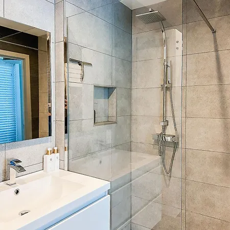 Appartement Modern Centrum Met Enorm Dakterras Ostende