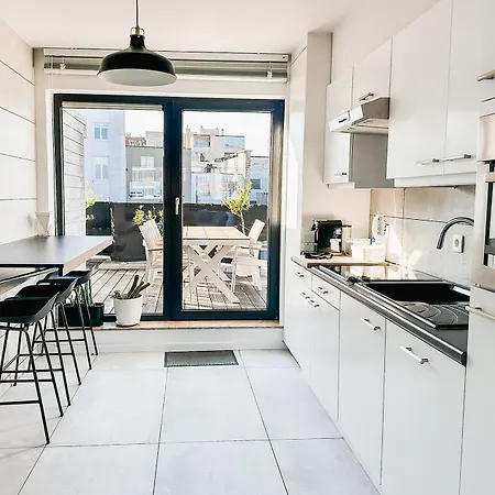 Modern Centrum Met Enorm Dakterras *