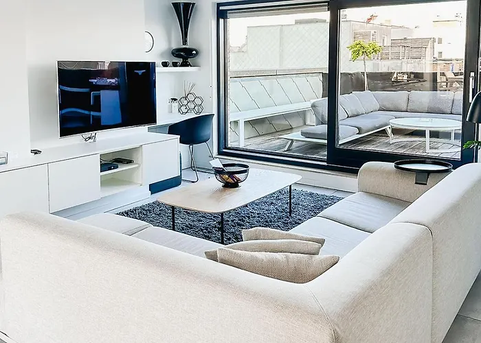 Modern Centrum Met Enorm Dakterras أوستيند